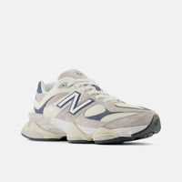 Tênis New Balance 9060 Bege Marinho