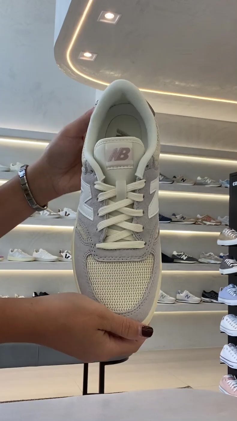 Tênis New Balance CT500 Lilas Branco Off