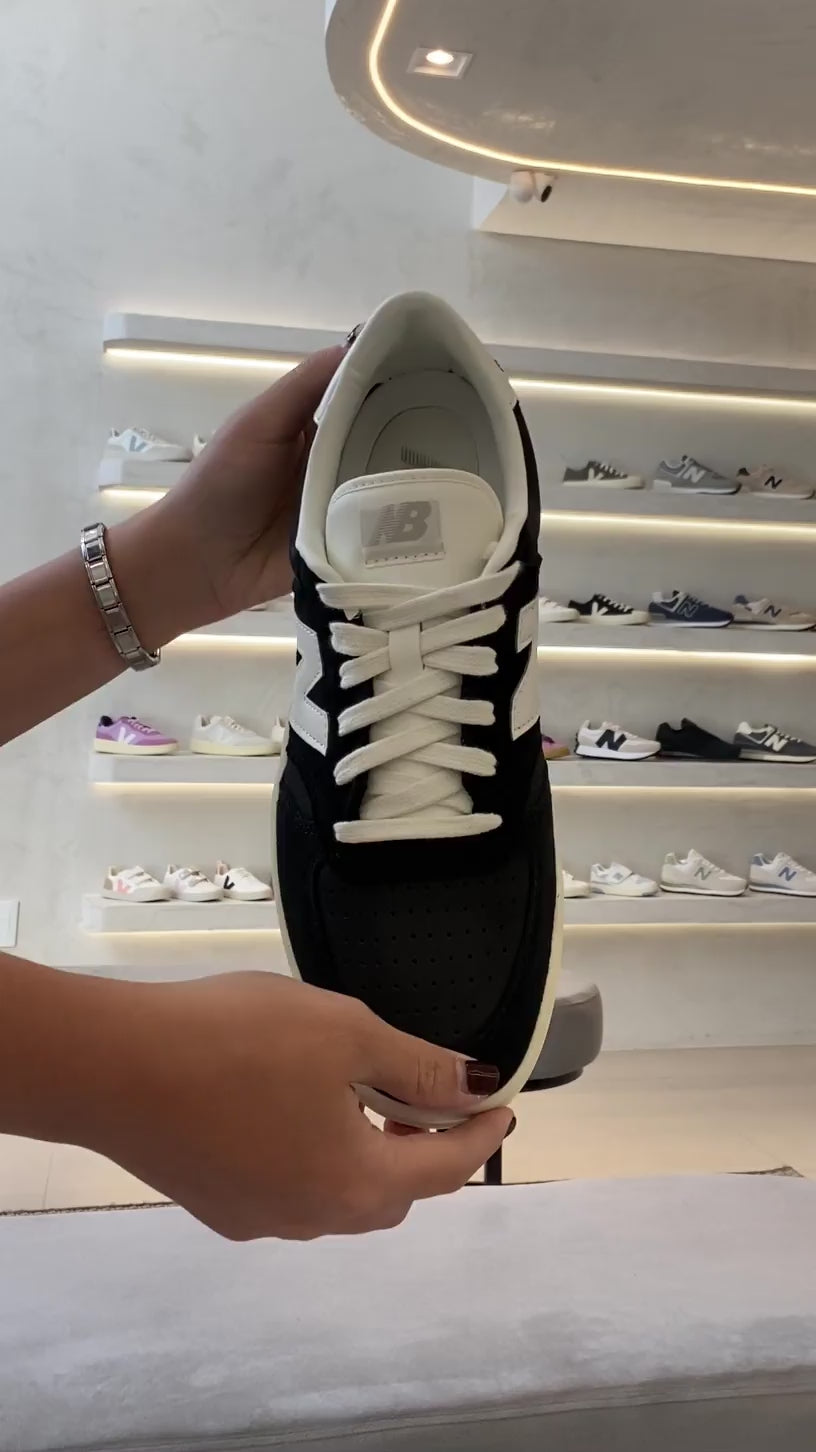 Tênis New Balance CT500 Preto Branco