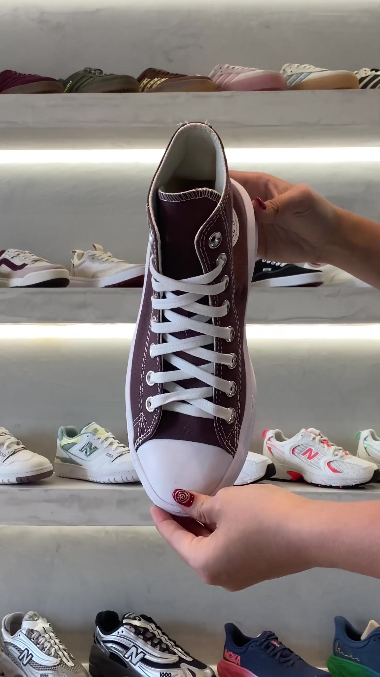 Tênis Converse Chuck Taylor All Star Mid Move Marrom