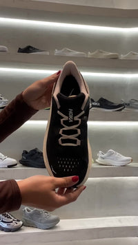 Tênis Hoka One One W Kawana 2