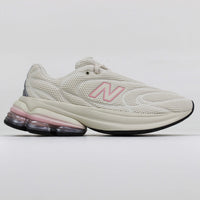 Tênis New Balance 5030 Branco e Rosa