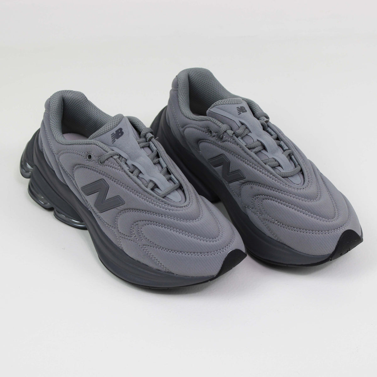Tenis New Balance 5030 Cinza Castlerock