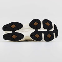 Tênis New Balance 9060 Unissex Bege e Marrom