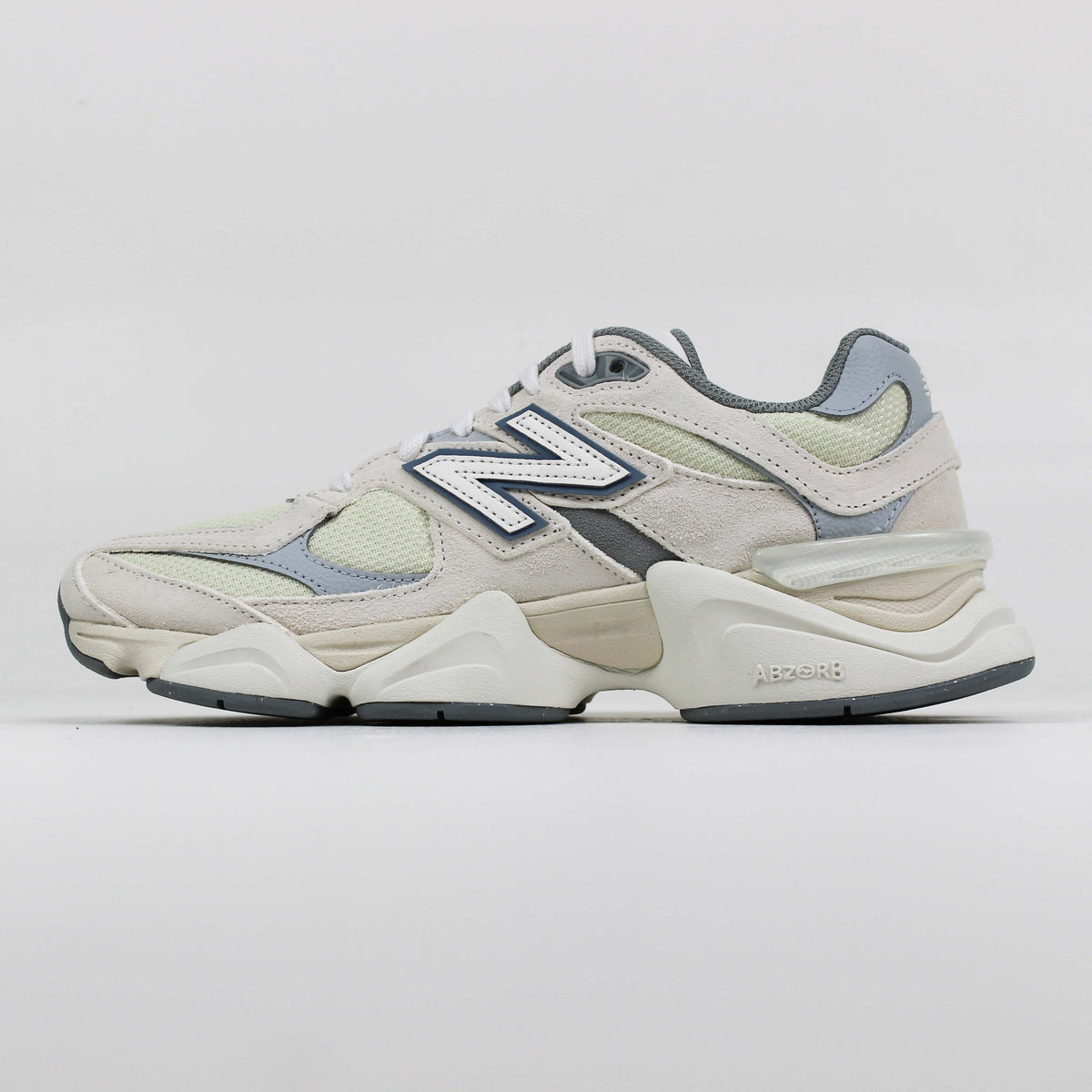 Tênis New Balance 9060 Bege e Verde Claro