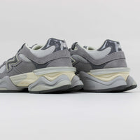 Tênis New Balance 9060 Unissex Cinza